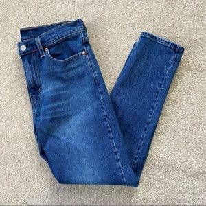 Levi’s 512 Jeans
